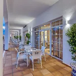 Hotel Playamojacar